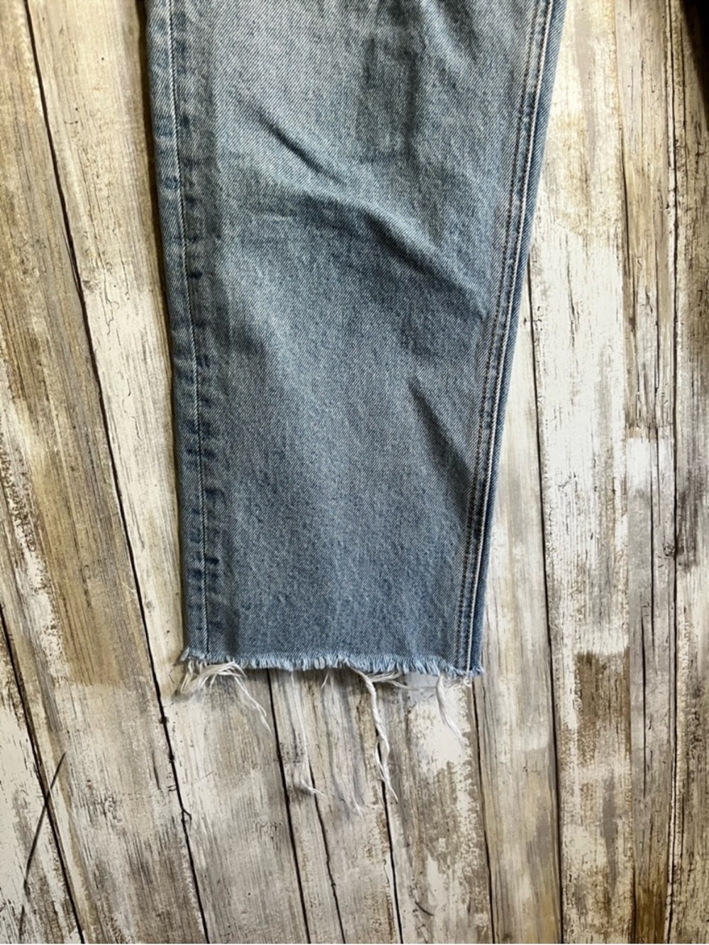 GRLFRND Helena Super High Rise Straight Jeans Gonna Love Me Wash Raw Hem 27 - Picture 4 of 8
